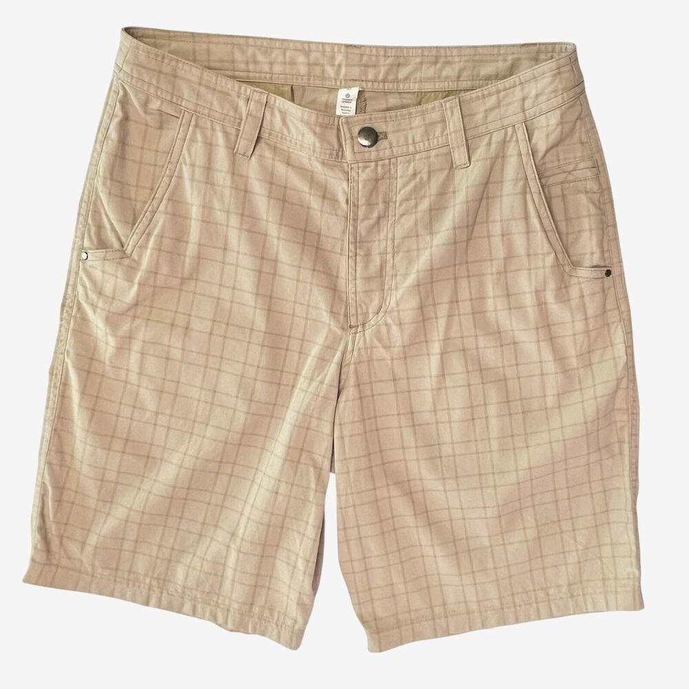 Lululemon Athletica Shorts 32 Men’s Khaki Tan Plaid Stretch 9.5" Inseam